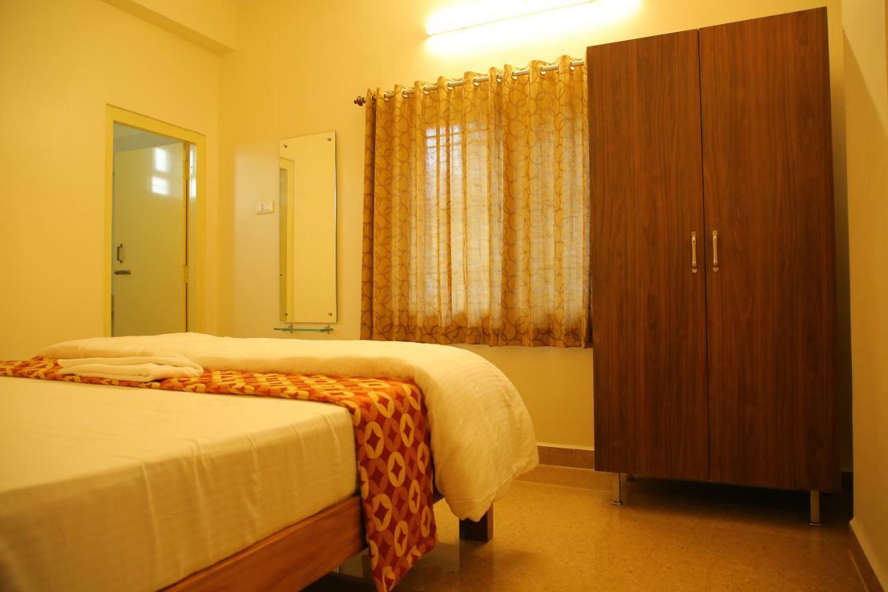 Bhavana Homestay ตีรูปาติ ภายนอก รูปภาพ